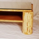 Table basse en mélange des genres