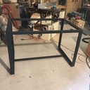 Table pour la terrasse et un petit banc gigogne pour aller avec