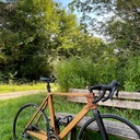 Vélo en bois