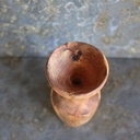 Petit vase en cade pour fleurs séchées
