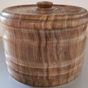 Bonbonnière en noyer