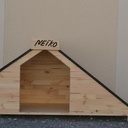 Petite niche pour chien en pin