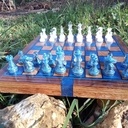 Jeu d'echecs en chene et epoxy