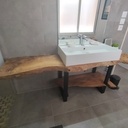 Meuble de salle de bain en orme