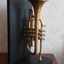 Lampe trompette à pistons