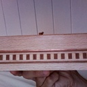 Boîte avec incrustation