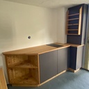 Table, banc et cuisinette