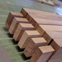 Chaise enfant en noyer