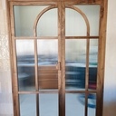 Porte en noyer et verre flute