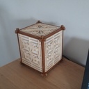 Andon avec assemblage chidori et deux motifs de panneaux