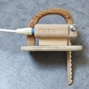 Scie sauteuse pour l'assistant