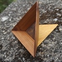 Boite en bois triangulaire