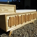 Meuble d'entrée - banc, chaussures, clefs, manteaux.