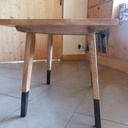 Table basse en frêne