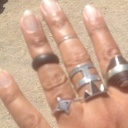 Encore une autre bague