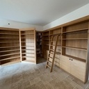 Bibliothèque chêne avec porte cachée