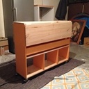 Table avec plateaux dépliant