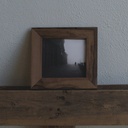 Petit Cadre en Noyer
