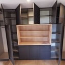 Dressing moderne avec porte ancienne