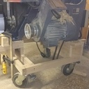 on peut voir le moteur supplémentaire sur la nouvelle base