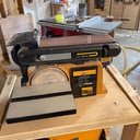 Ponceuses cylindre oscillant TRITON et à bande LEMAN