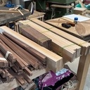 Fabrication de 4 petites tables à partir de carrés de parquet