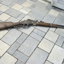 Crosse une Winchester 1873