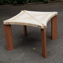 Petite table