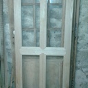 Porte en châtaignier à quatre panneaux