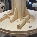 Tables rondes croissant de lune .