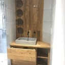 Meuble d'angle salle de bain en chêne