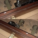 Les pédales ont été conservées, pour allumer le bureau et le sustain du piano numérique