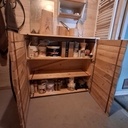 Placard pour produits de finition