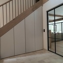 Réalisation d'un placard sous escalier.