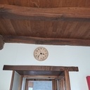 Horloge en chataignier