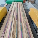 Collage des languettes de skateboard dans les rainures, une longue séance de ponçage pour les affleurer à ras le bois !