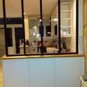 Verrière en chêne et meubles bas