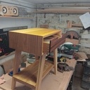 Table de chevet en chêne massif