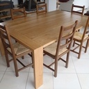 Table contemporaine