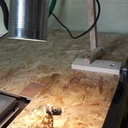 Lampe articulée pour tables et murs - 2 en 1!