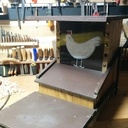 Mangeoire à poule anti-nuisible