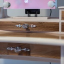 Une coiffeuse pour une princesse