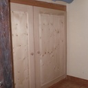 Escalier et porte de placard