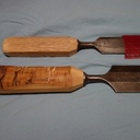 Encore deux manches de ciseaux