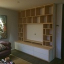 Une meuble télé - bibliothèque