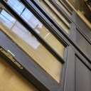 Porte verrière en frêne.