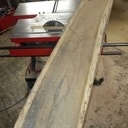 Bureau et chevet assortis