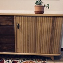 Commode à rideau