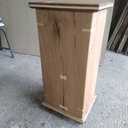 Socle en chêne et incrustation frêne