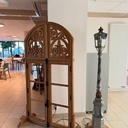 Croisée à la française reproduction avec imposte chantournée cintrée